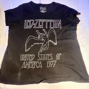 Led Zeppelin Size 3  Large Graphic T-Shirt Mens Black 1977 USA Tour Swan Song
